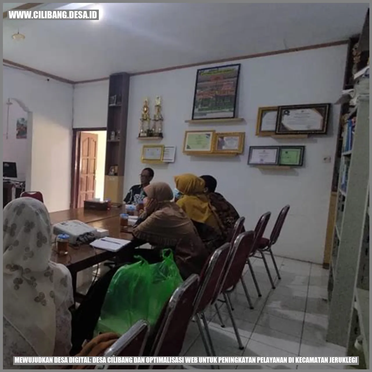 Mewujudkan Desa Digital: Desa Cilibang dan Optimalisasi Web untuk Peningkatan Pelayanan di Kecamatan Jeruklegi